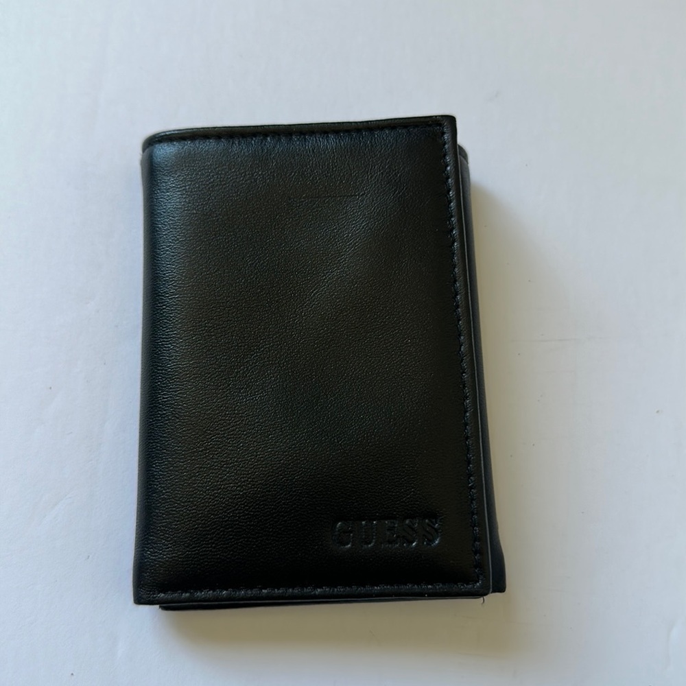 Guess wallet